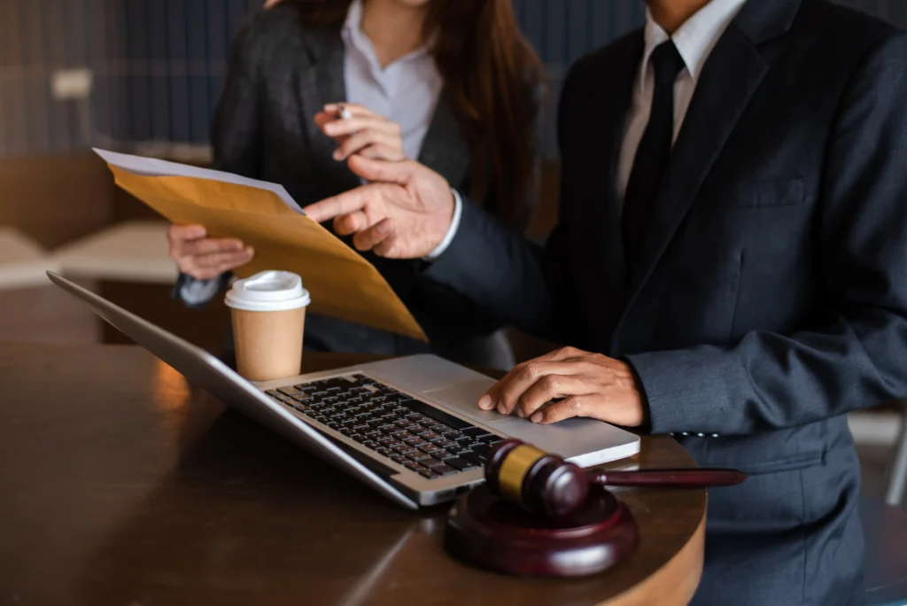 lawyer in Brisbane using mobile app for client consultation and case management app development for law firms