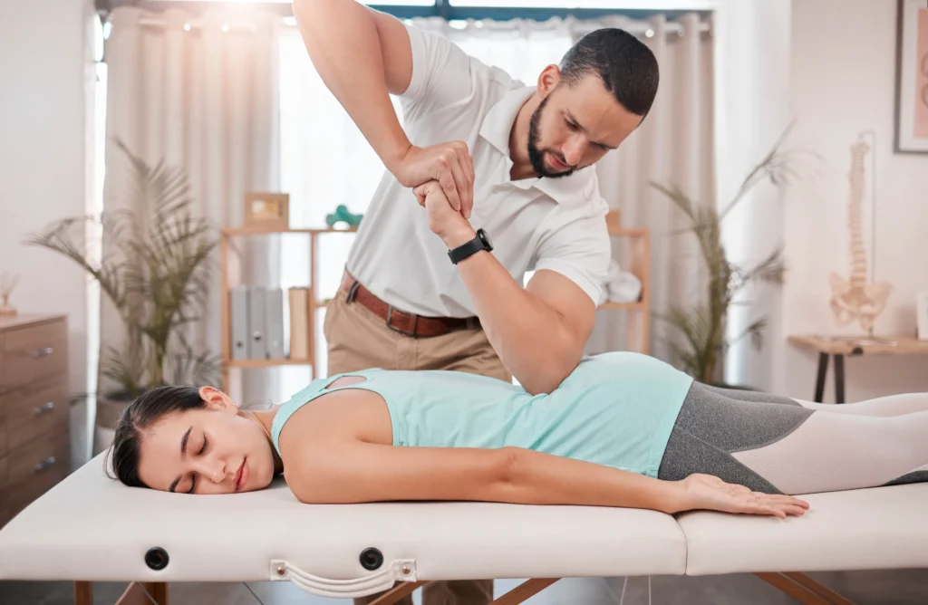 chiropractor in Perth treating patient PPC advertising for chiropractic clinics