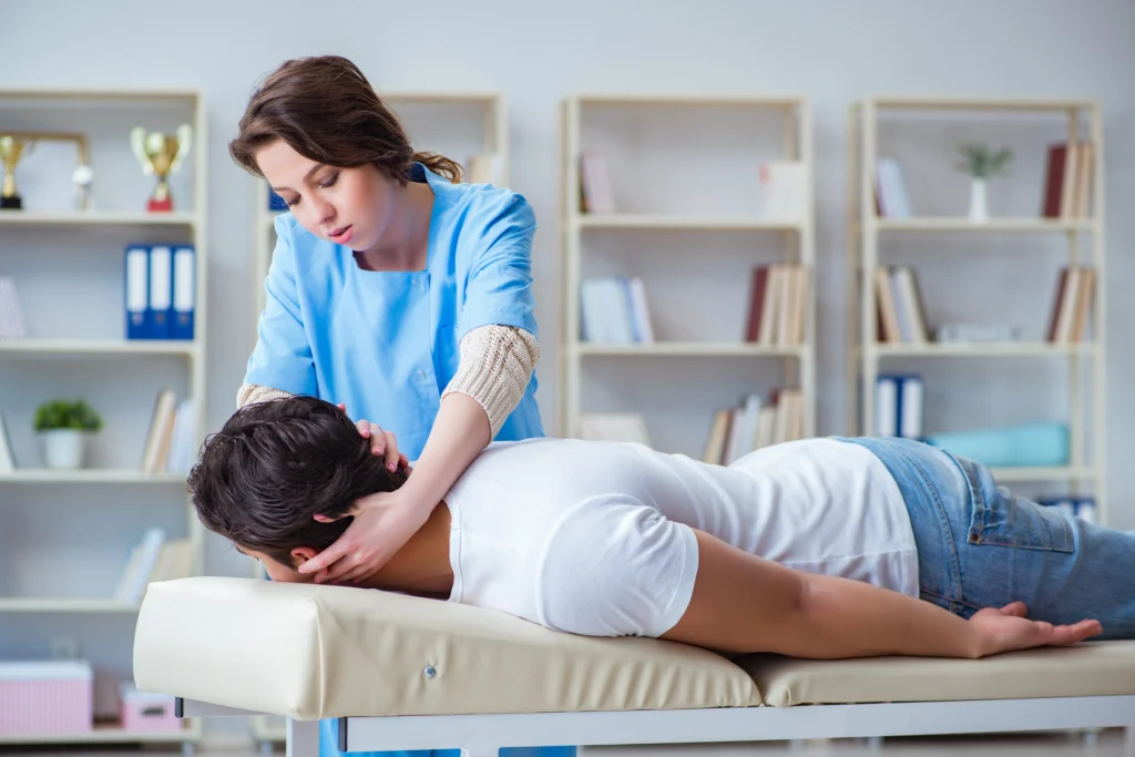 chiropractor in Hobart treating patient PPC advertising for chiropractic clinics