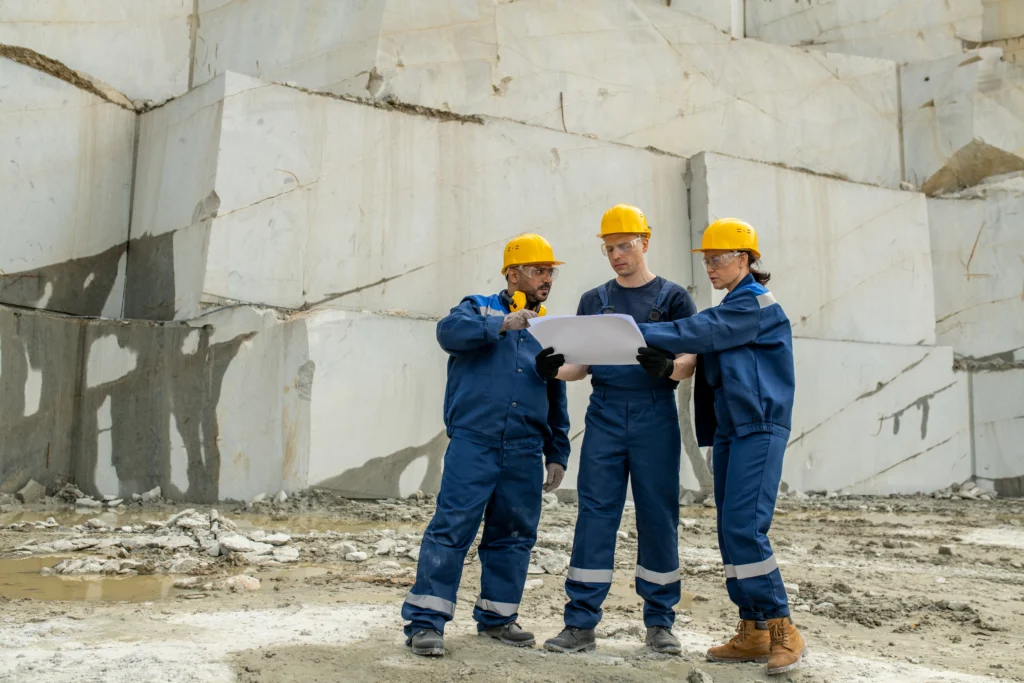 Custom mobile app development for Adelaide builders to manage construction projects, quotes and site updates