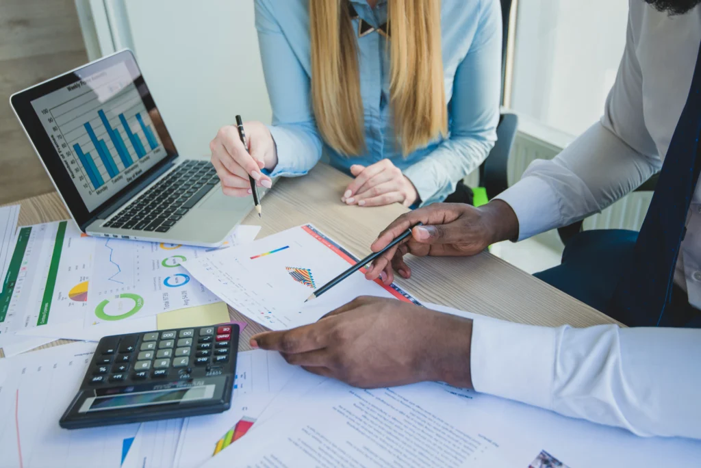 Melbourne accounting firm logo design stationery and social media branding services for accountants