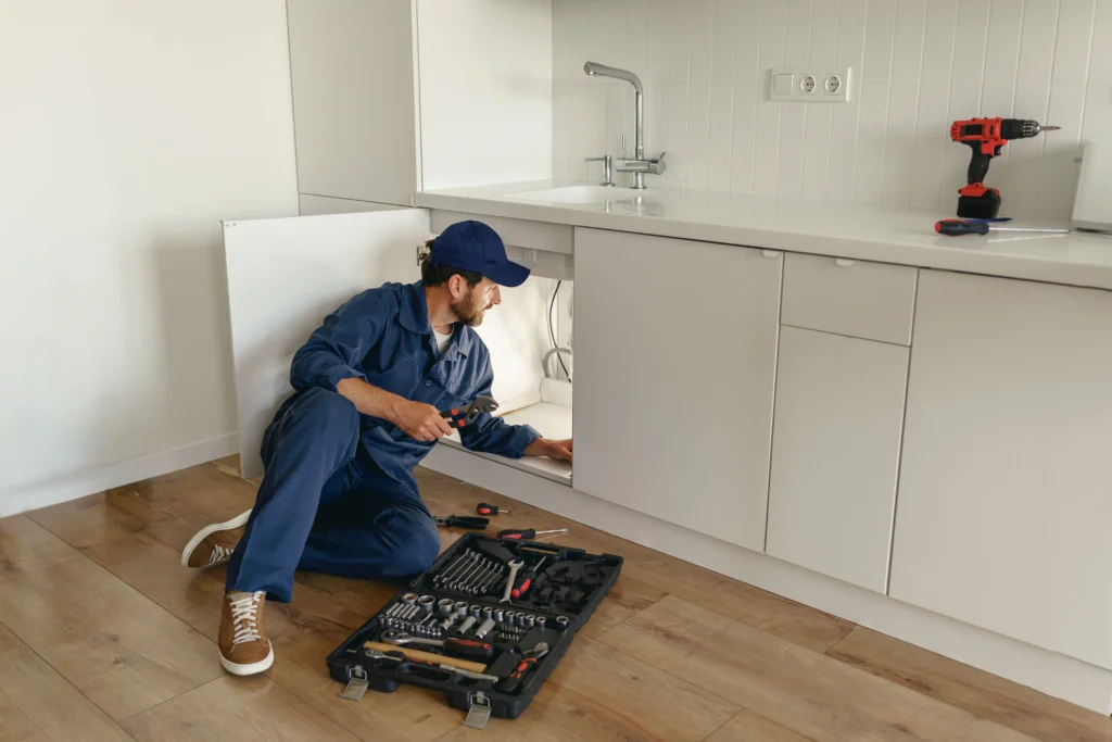 plumber in Sydney using mobile app for job booking and service management app development for plumbing business