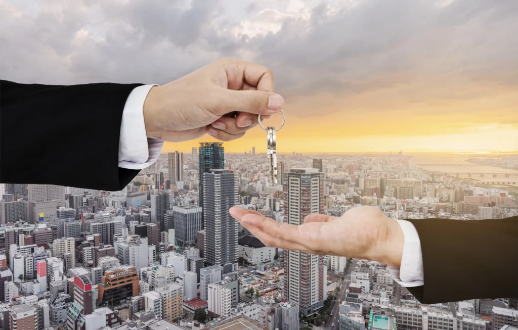 real estate agent in Melbourne showing property to clients PPC advertising for real estate