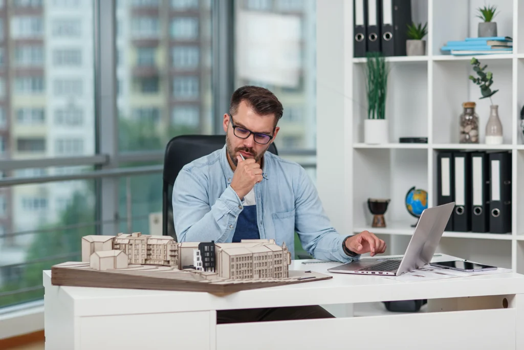 real estate agent in Sydney showing property to client digital marketing services