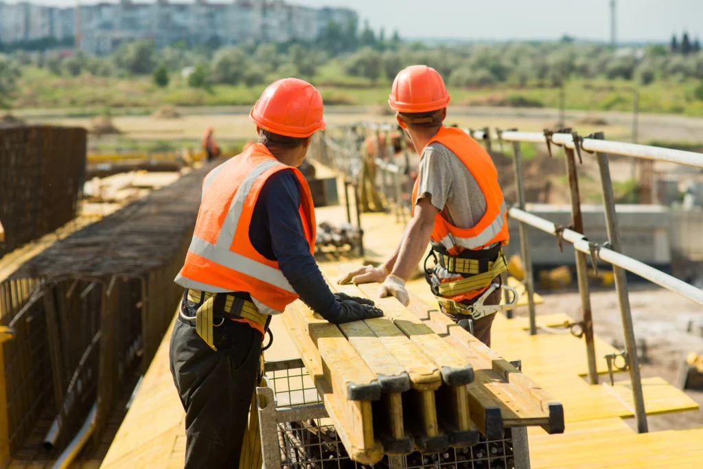 builder in Sydney using mobile app for project management and job scheduling app development for construction companies